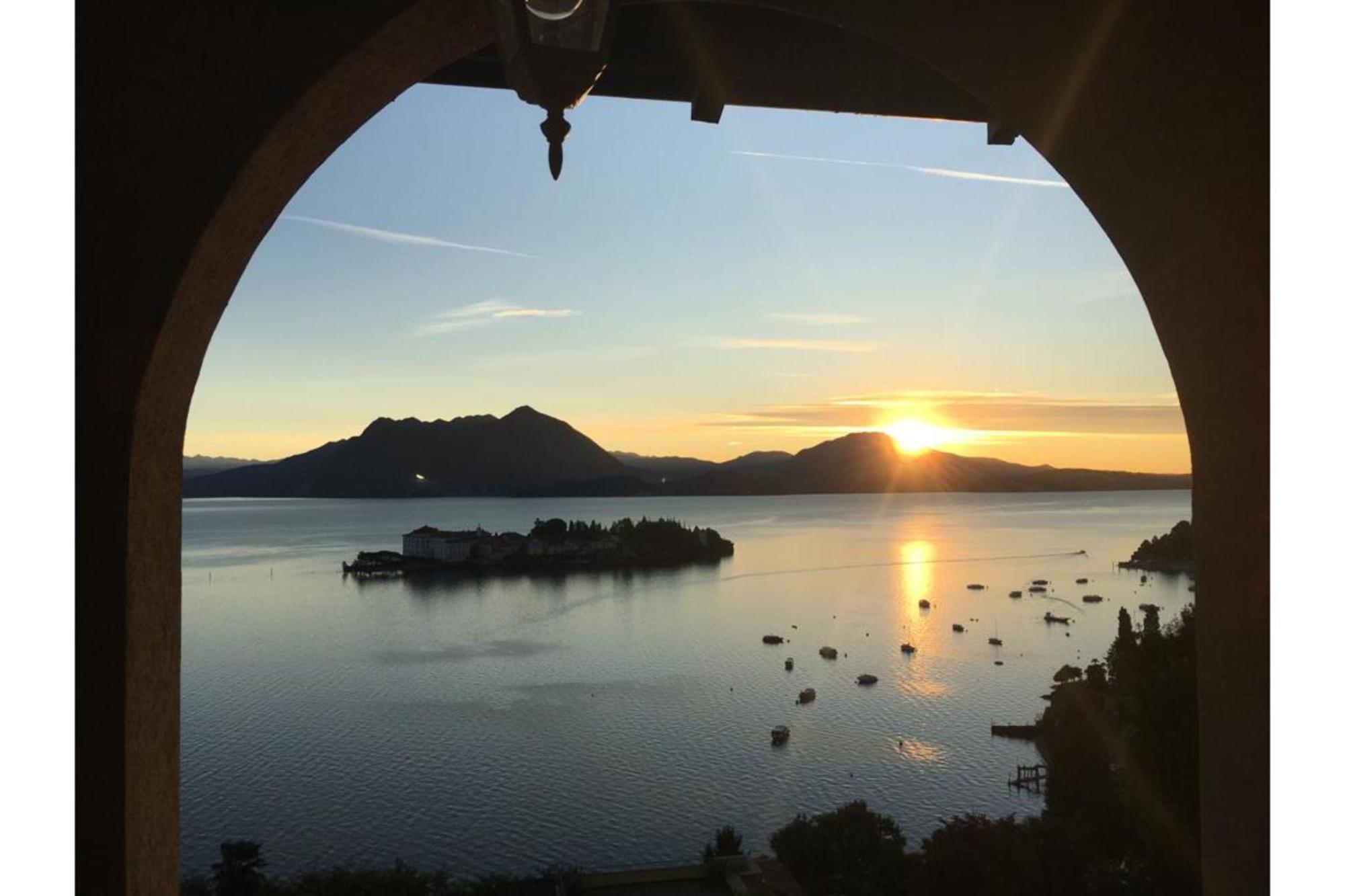 Pandora Lake View Stresa - Happy Rentals Exterior foto