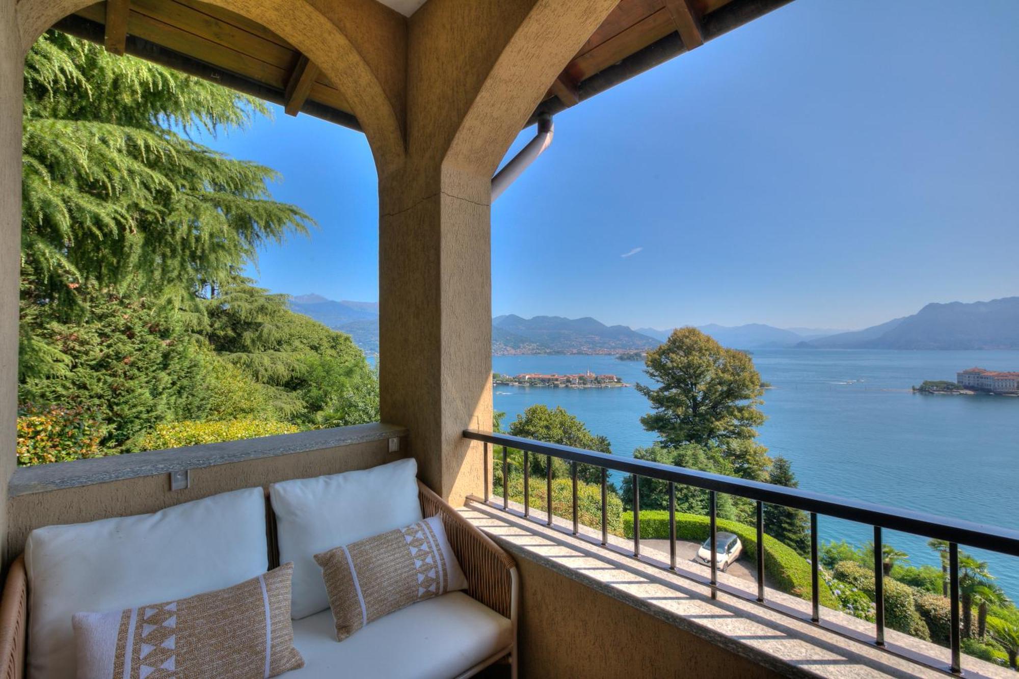 Pandora Lake View Stresa - Happy Rentals Exterior foto